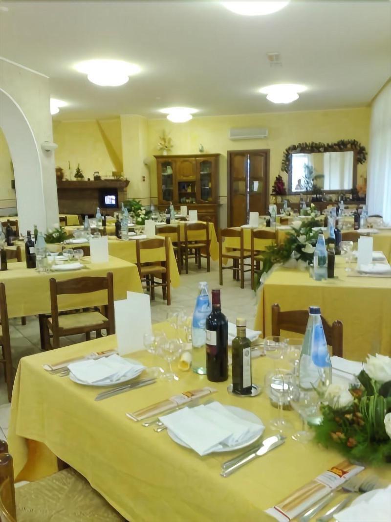Hotel Tiziana Montepulciano Ngoại thất bức ảnh