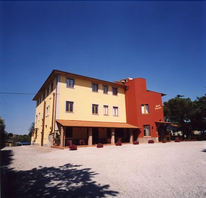 Hotel Tiziana Montepulciano Ngoại thất bức ảnh